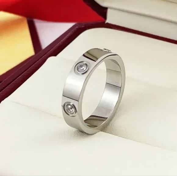 Jewelry - Elegant Silver Band with Diamond Accents